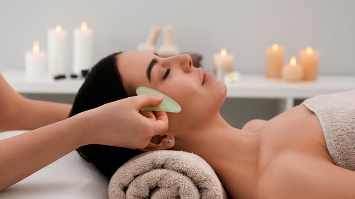 Сертификат в СПА-салон на день учителя? А почему бы и нет!