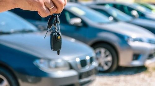 Выгода и особенности покупки автомобиля в автоломбарде