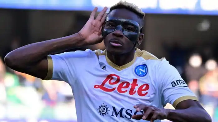 Ди Марцио: «Наполи» не продаст Осимхена дешевле 100 млн евро»
