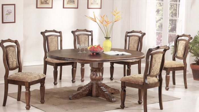 Покупка мебели для гостиной: обеденный стол, стулья, комплекты
