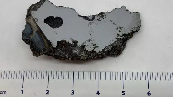 Ученые обнаружили в метеорите два ранее неизвестных минерала