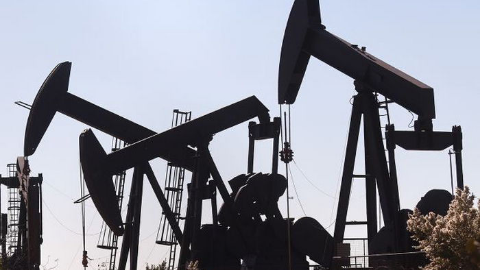Цены на нефть снижаются из-за всплеска случаев COVID-19 в Китае