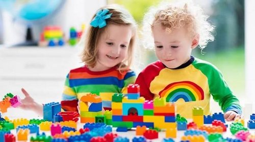 Идеи подарков: детские конструкторы