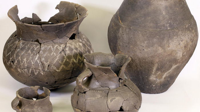 Археологи раскопали колодец с ритуальными украшениями