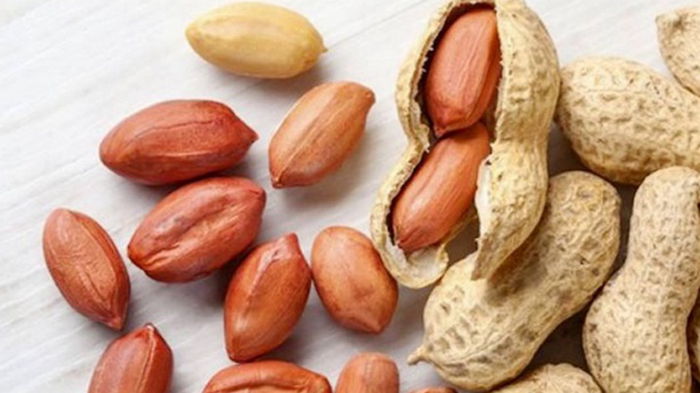 В украинских магазинах обнаружили ядовитый арахис из Египта
