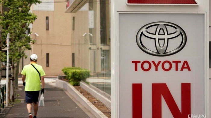 Toyota третий год подряд лидирует по продажам авто