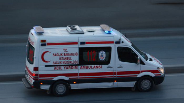 В Турции сообщают о почти 300 жертвах землетрясений и более 2 тысячах пострадавших