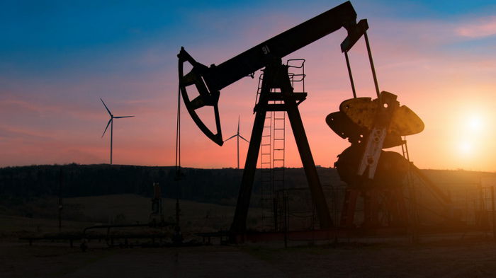 Нефть дорожает на фоне падения экспорта из России