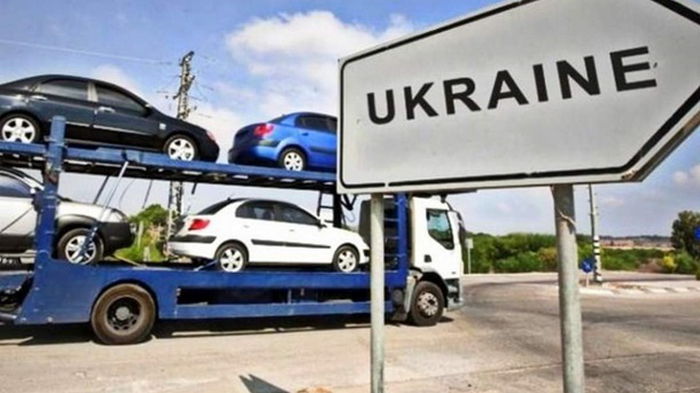 В Украине спрос на подержанные импортные авто сократился вдвое