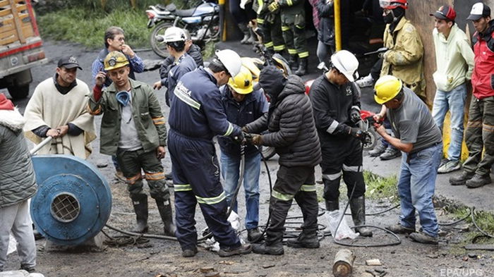 В Колумбии из-за взрывов на шахтах погиб 21 горняк