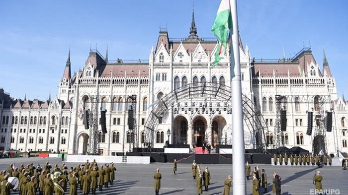 Парламент Венгрии одобрит членство Швеции в НАТО