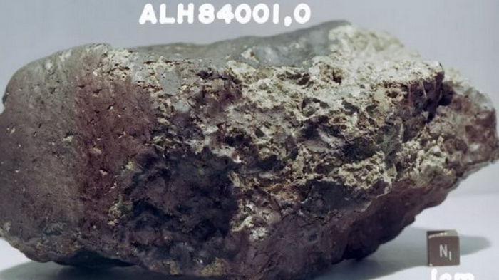 Как метеориты с Марса попадают на Землю: считалось, что камни просто не должны долетать