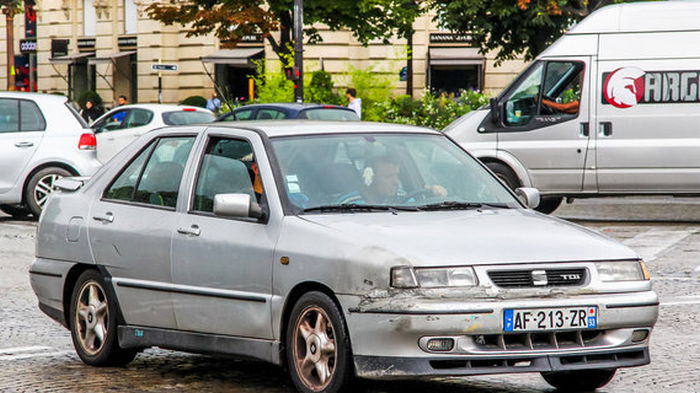 В Украине второй месяц растет спрос на подержанные автомобили. Десятка моделей апреля