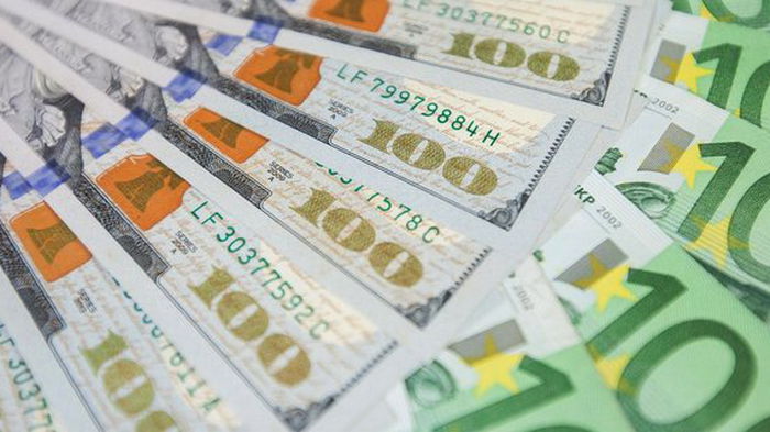 Доллар и евро выросли в цене. Наличные курсы валют