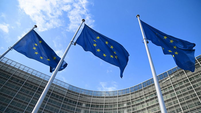 Европейский центробанк поднял учетную ставку до 22-летнего максимума
