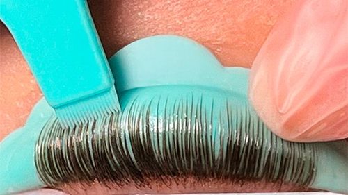 Уход за ресницами: клей для ламинирования и биозавивки