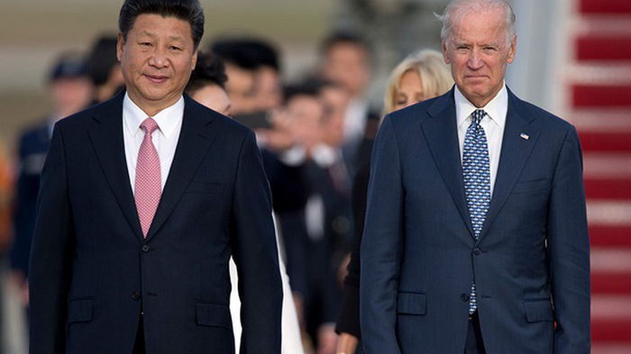 Байден подтвердил, что считает Си Цзиньпина диктатором