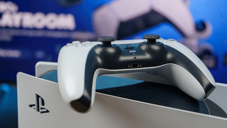 PlayStation 5 Slim не будет «тонкой»: появились подробности о новой консоли Sony