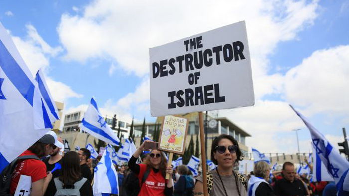 Израильская оппозиция призывает ввести мораторий на судебную реформу