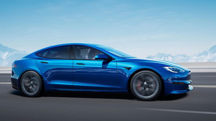 Tesla представила более дешевые версии Model S и X с меньшим запасом хода