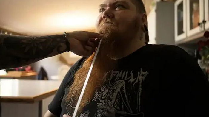 Обладательница самой длинной бороды. Американка попала в Книгу рекордов Гиннеса (видео)