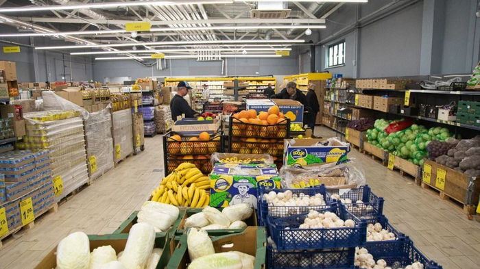 Украинцы тратят на продукты 42% дохода. Это один из худших показателей в мировом рейтинге