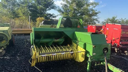 Правила вибору запчастин для прес-підбирача: ключові аспекти