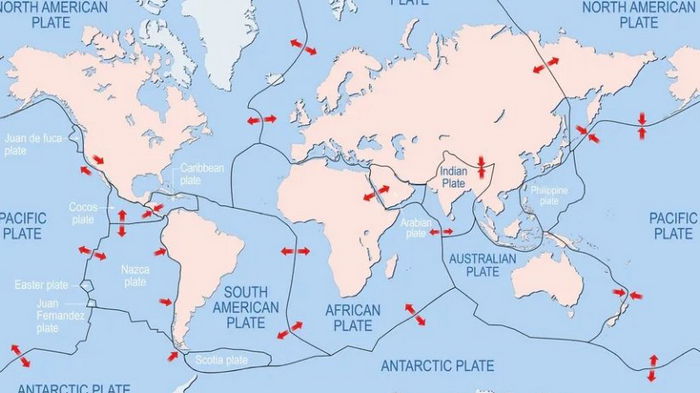 Ученые рассказали, сколько тектонических плит покрывает поверхность Земли