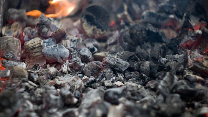 Спасатели напомнили украинцам правила пользования печами: как не допустить пожара