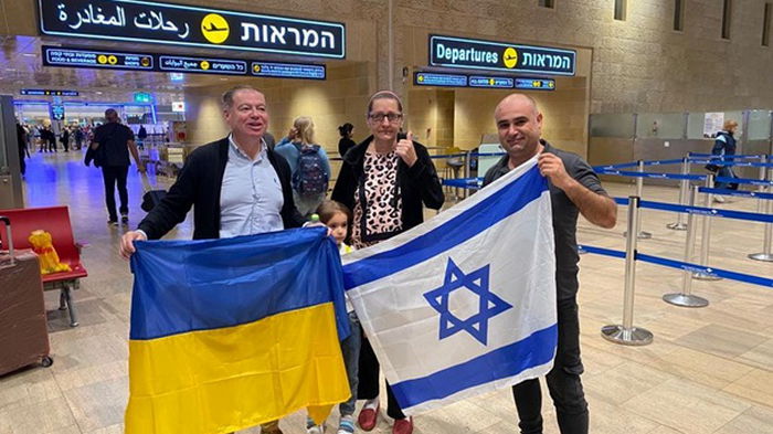 Из Тель-Авива в Румынию вылетел самолет с украинцами