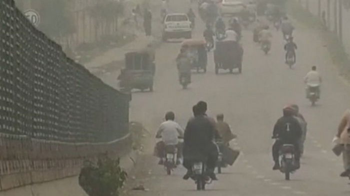 Пакистанский город накрыл ядовитый смог
