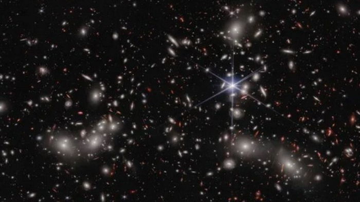 Подтверждают теорию Большого взрыва. Обнаружены две самые далекие галактики во Вселенной (фото)
