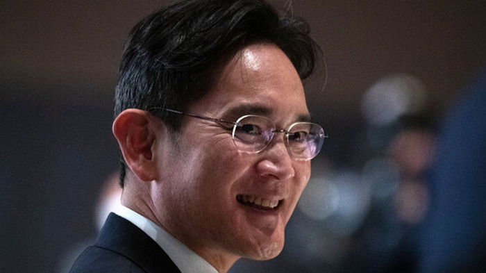 Главу Samsung Electronics Джея Ли могут посадить в тюрьму за мошенничество