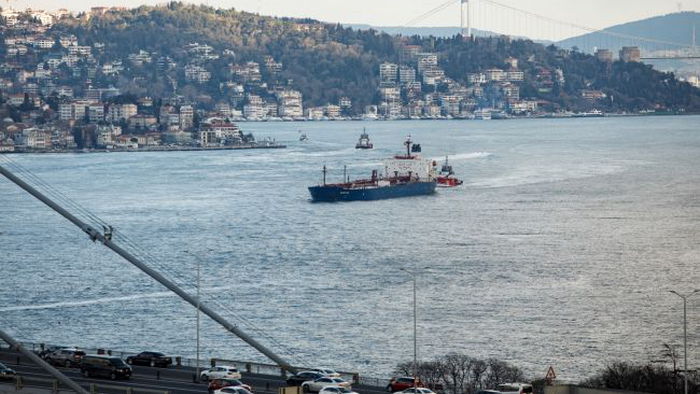 В Черном море пропало турецкое судно с 12 членами экипажа