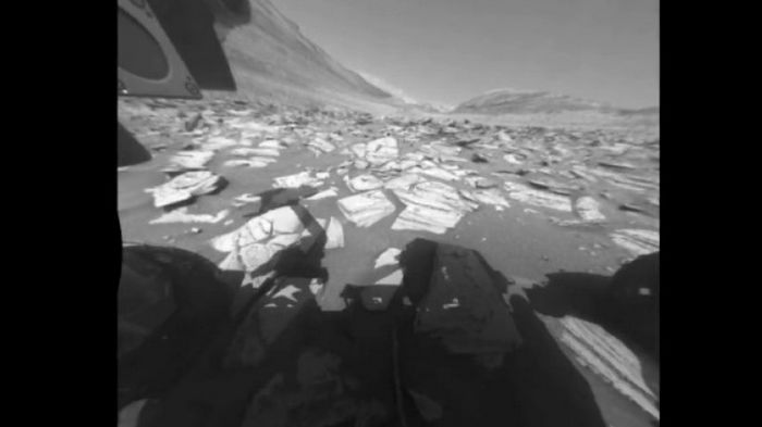 Игра света и тени. NASA показало один день марсохода Curiosity на Марсе за 10 секунд (видео)