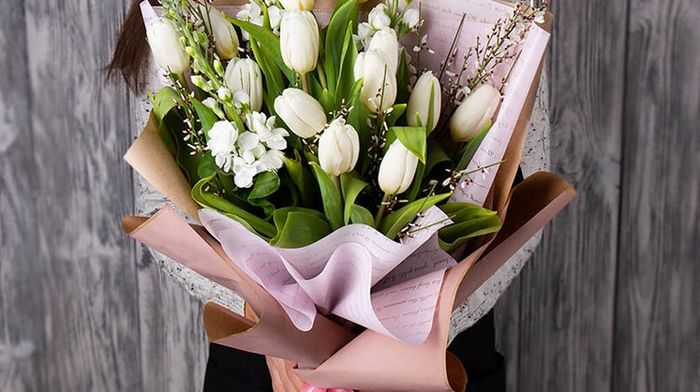 Квіти на 8 Березня: як обрати гарний букет