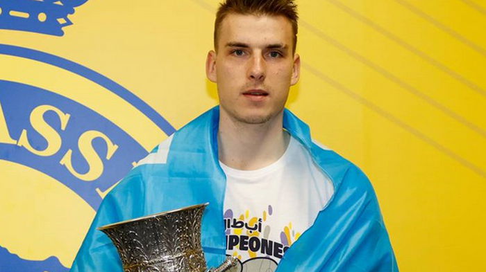 Лунин хочет подписать с Реалом новый контракт — СМИ