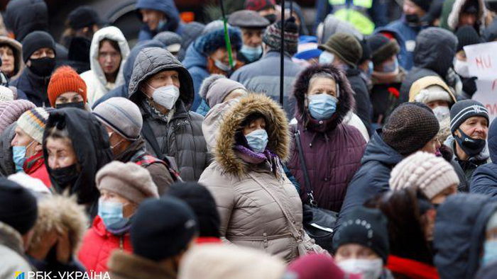 Носить маски или нет. Минздрав дал разъяснение для украинцев