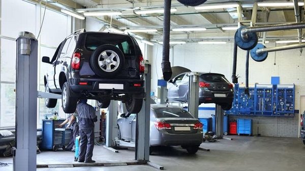 Надежный автосервис: как выбрать опытных мастеров