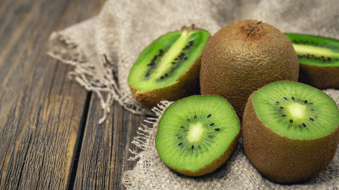 Яблоки отправлены в отставку: ученые назвали фрукт, улучшающий настроение за 4 дня