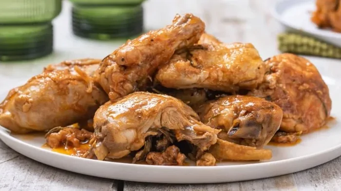 Вкусно и просто: рецепт курицы, запеченной с паприкой