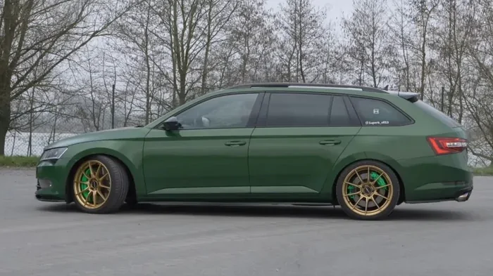 Гроза суперкаров: как выглядит самая быстрая Skoda на 720 сил (видео)