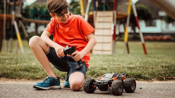 Особливості вибору іграшок для дітей