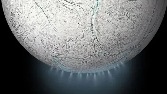 Миссия на Энцелад: почему спутник Сатурна так важен для ученых и когда состоится полет