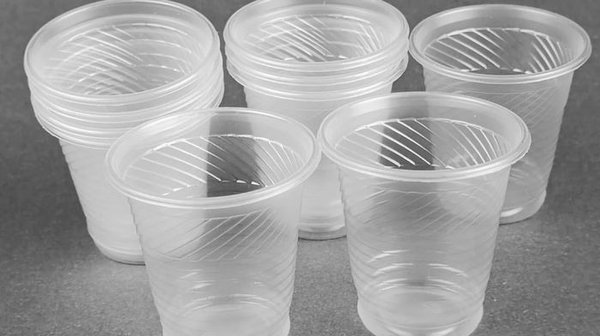 Одноразовые пластиковые стаканы: особенности выбора