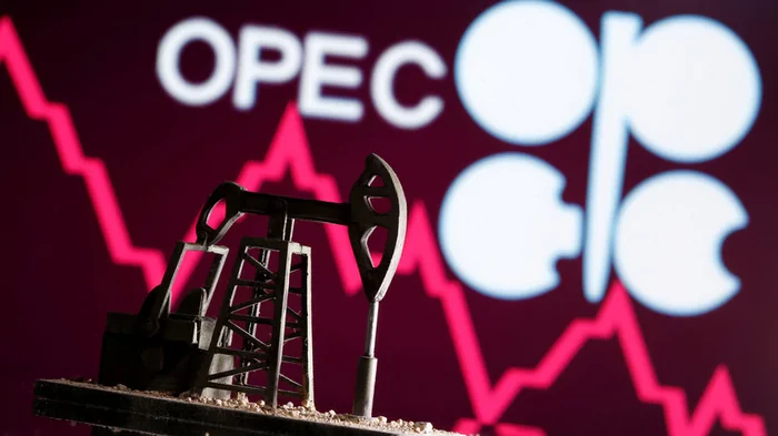 ОПЕК+ планирует увеличить добычу нефти — Bloomberg