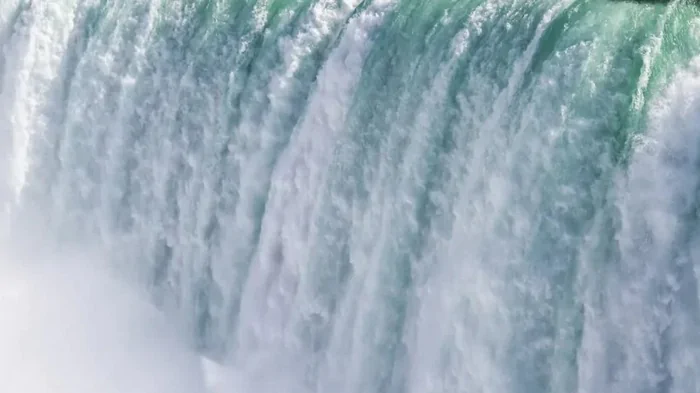 Где находится самый большой водопад на Земле и почему ни один человек не видел его (фото)
