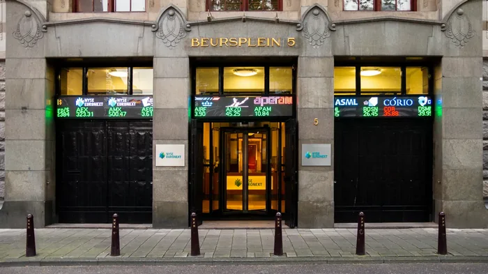 Бывший владелец Формулы-1 вышел на биржу. Это одно из самых крупных IPO года в Европе