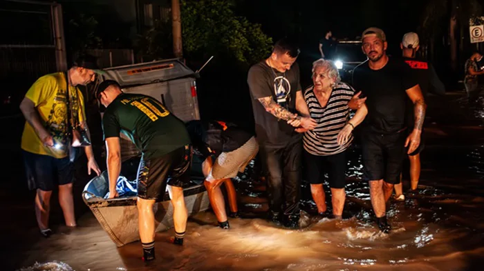 Число погибших в результате наводнений в Бразилии выросло до 85