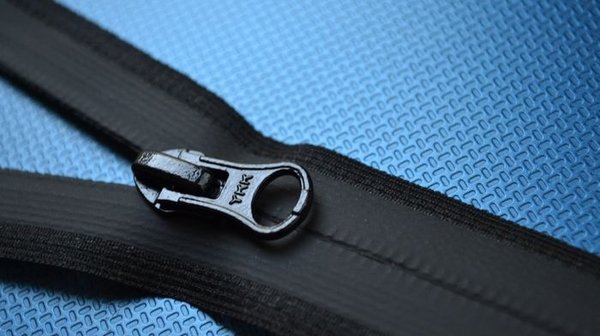 Чому варто обрати блискавки YKK